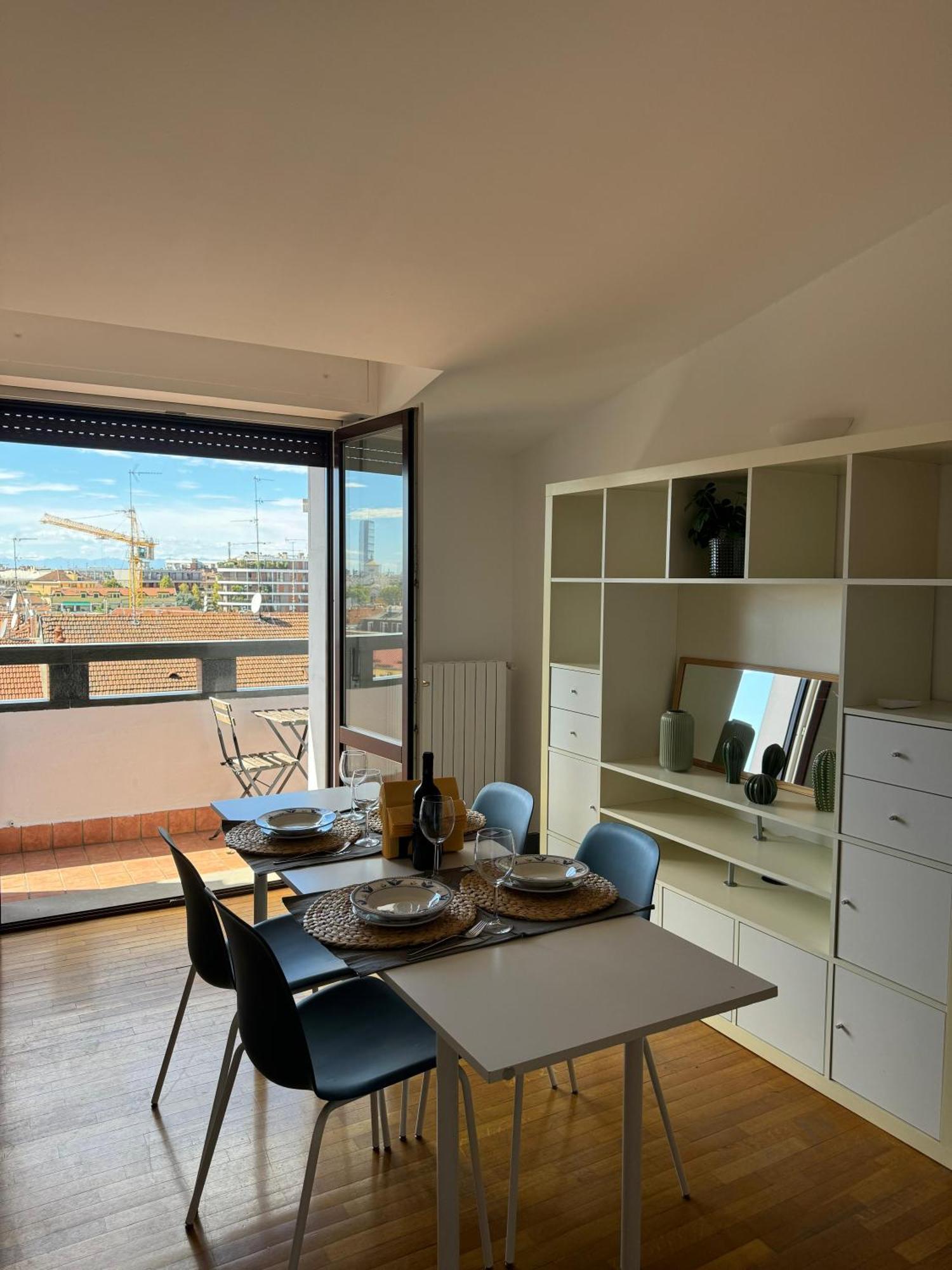 Appartamento Isola- Attico Con Balcone Mailand Exterior foto